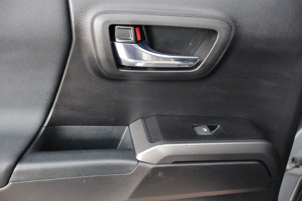 2021 Toyota Tacoma TRD Off-Road V6