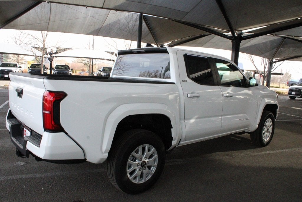 2025 Toyota TACOMA SR5 SR5