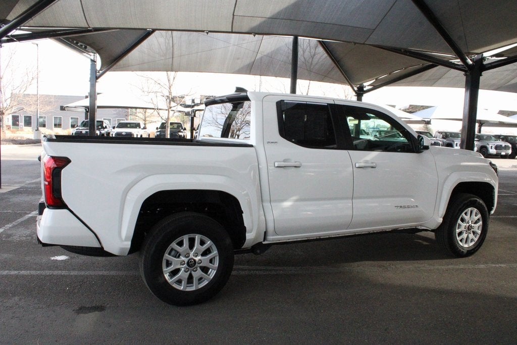 2025 Toyota TACOMA SR5 SR5