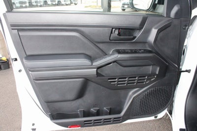 2025 Toyota TACOMA SR5 SR5