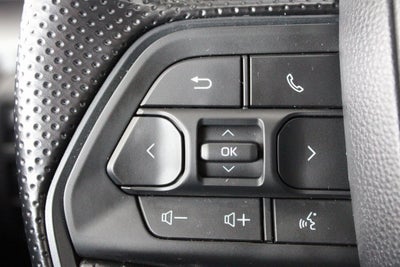 2025 Toyota TACOMA SR5 SR5