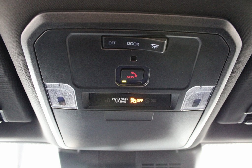 2025 Toyota TACOMA SR5 SR5