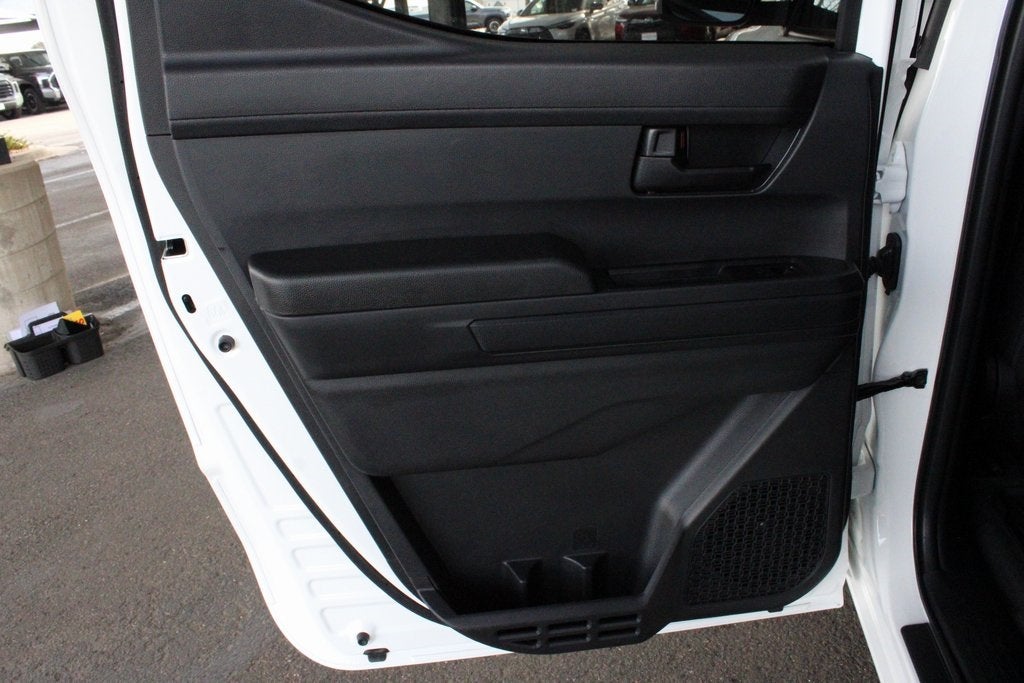 2025 Toyota TACOMA SR5 SR5