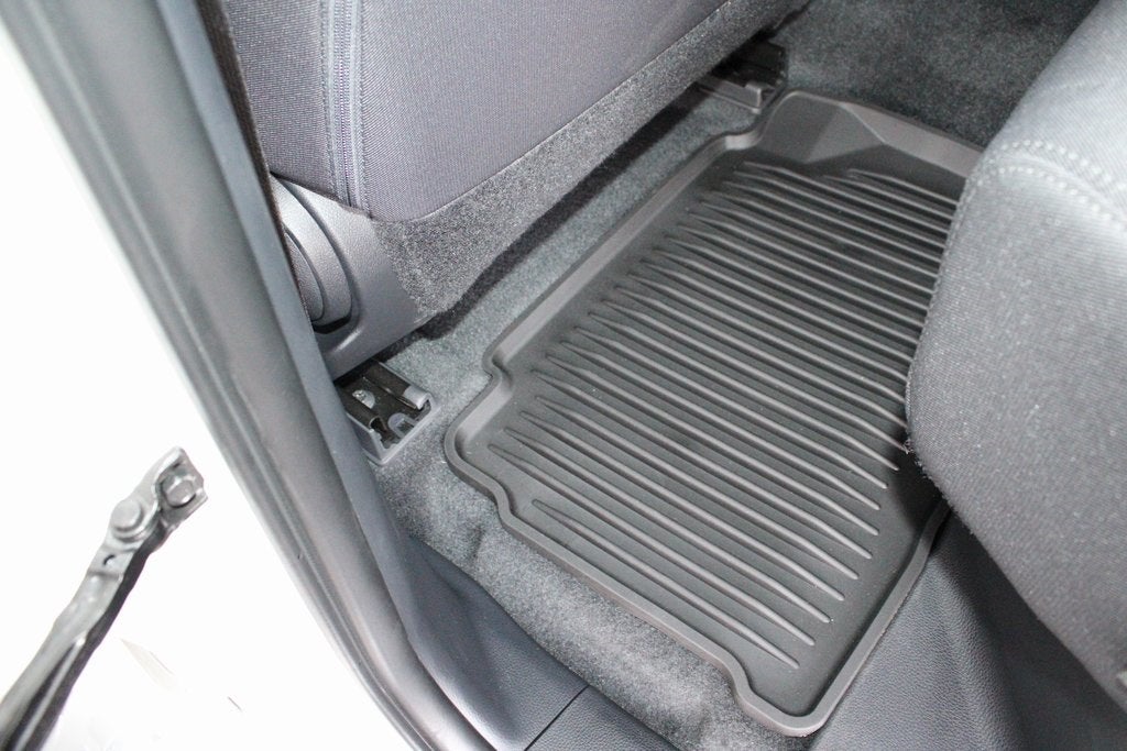 2025 Toyota TACOMA SR5 SR5