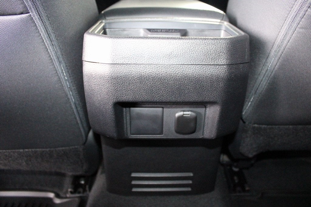 2025 Toyota TACOMA SR5 SR5