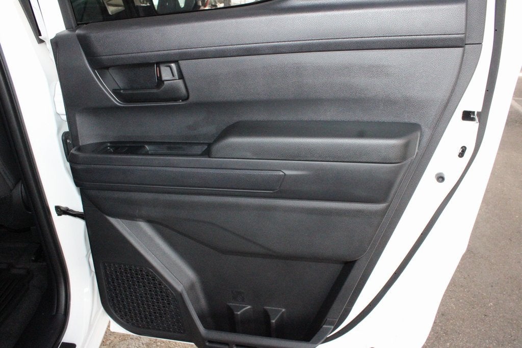 2025 Toyota TACOMA SR5 SR5