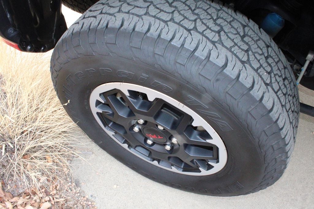 2025 Toyota TACOMA TRD OFFRD TRD Off-Road