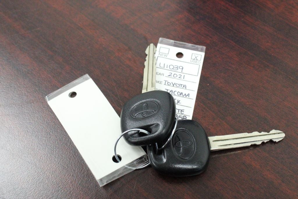 2021 Toyota TACOMA SR SR