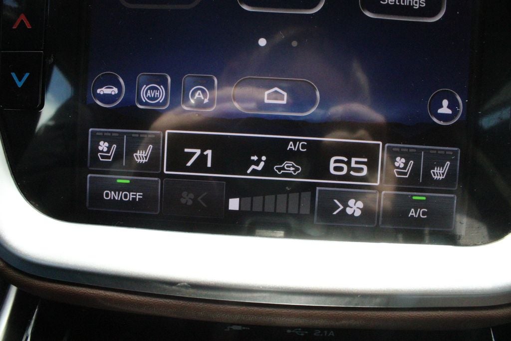 2021 Subaru Outback Touring XT