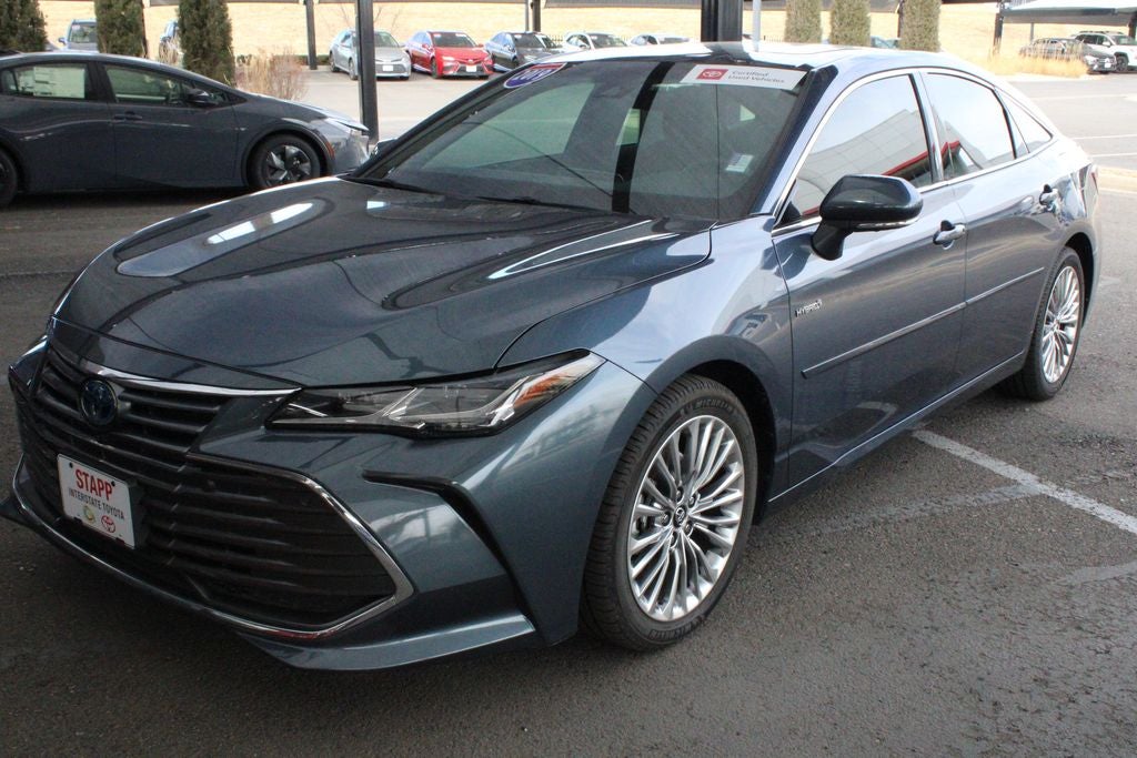 2019 Toyota AVALON HYBRID Limited