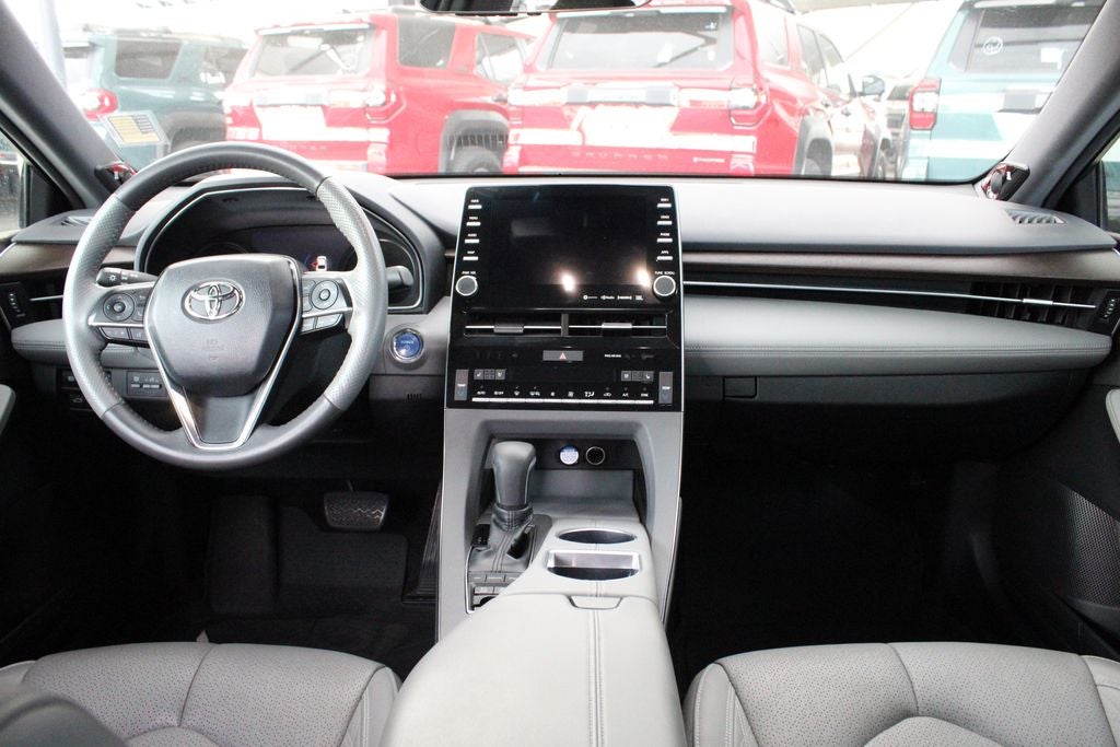 2019 Toyota AVALON HYBRID Limited