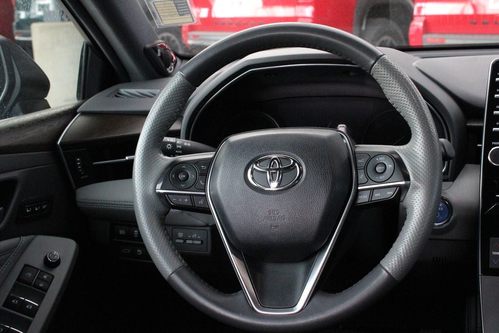 2019 Toyota AVALON HYBRID Limited