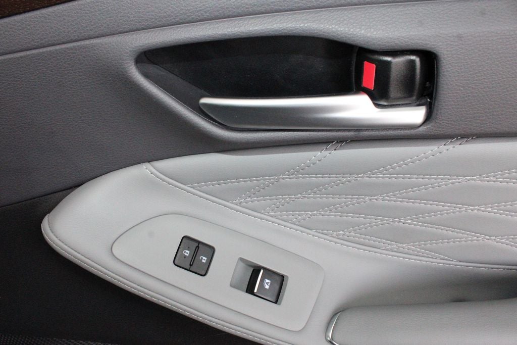 2019 Toyota AVALON HYBRID Limited