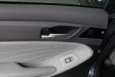 2019 Toyota AVALON HYBRID Limited