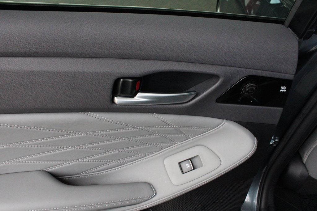 2019 Toyota AVALON HYBRID Limited