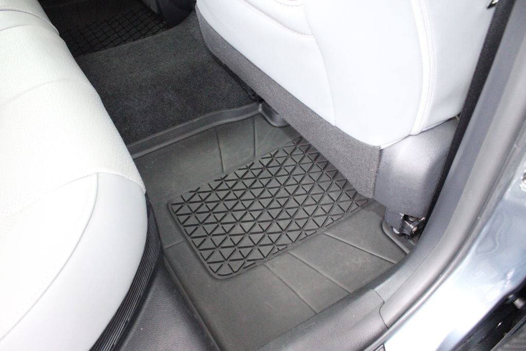 2019 Toyota AVALON HYBRID Limited