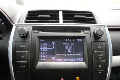2015 Toyota CAMRY SE