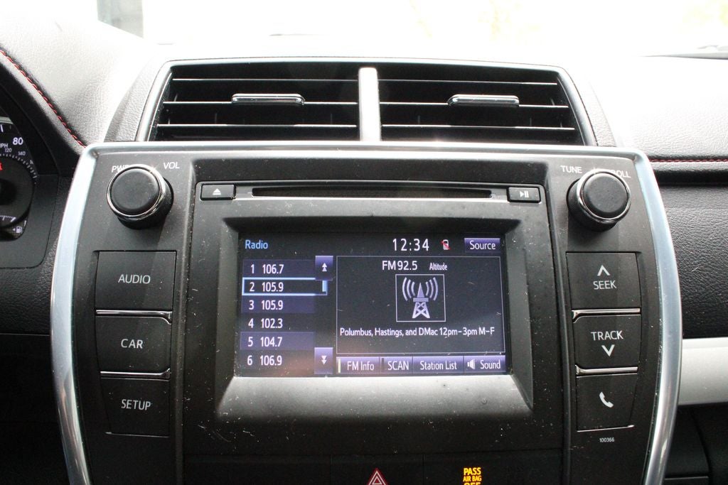 2015 Toyota CAMRY SE