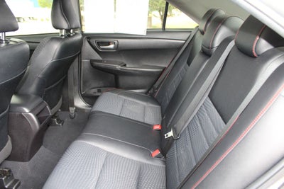 2015 Toyota CAMRY SE