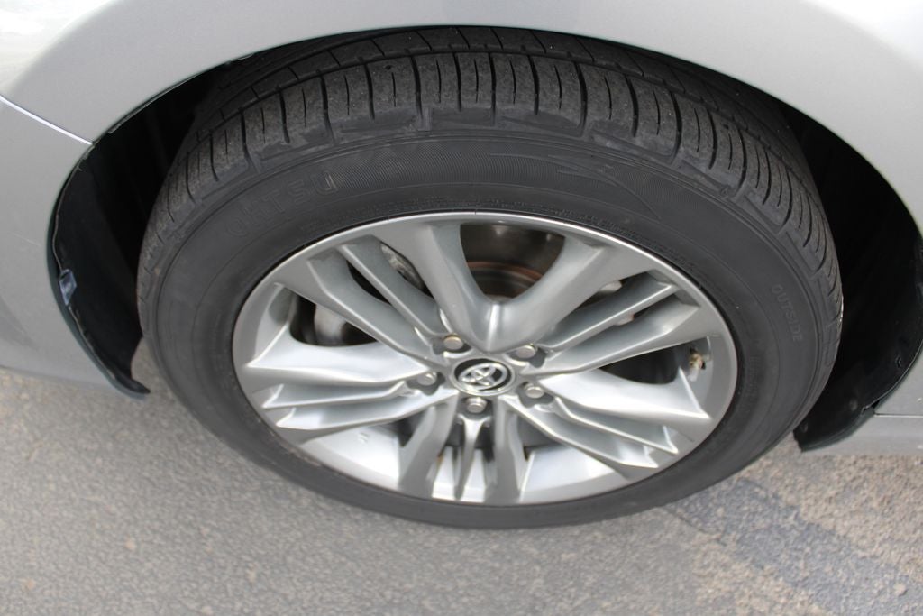 2015 Toyota CAMRY SE