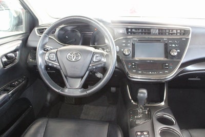 2017 Toyota AVALON XLE