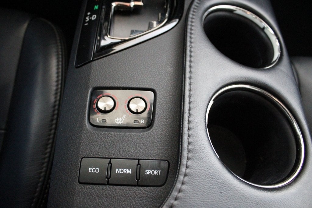 2017 Toyota AVALON XLE