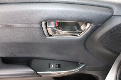 2017 Toyota AVALON XLE