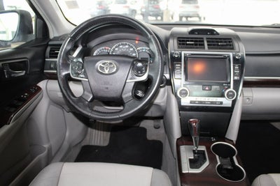 2014 Toyota CAMRY XLE