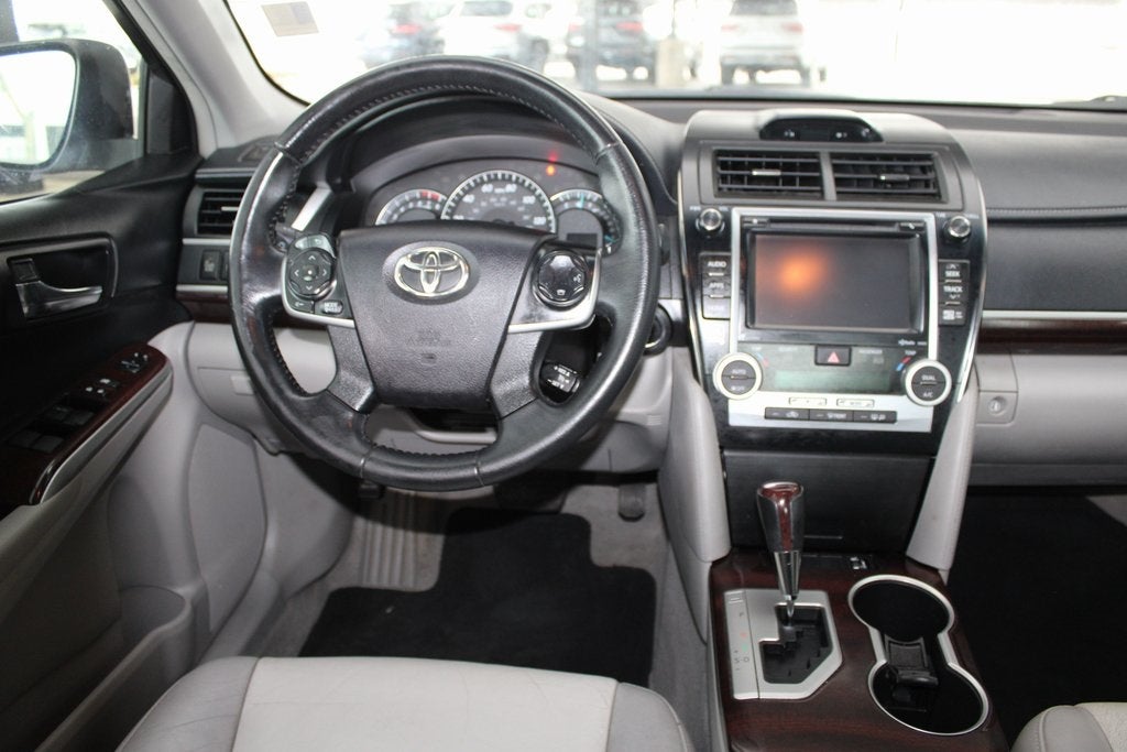 2014 Toyota CAMRY XLE