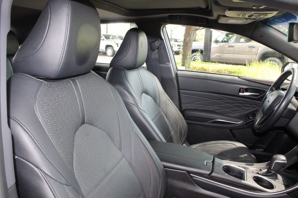 2021 Toyota Avalon Hybrid Limited