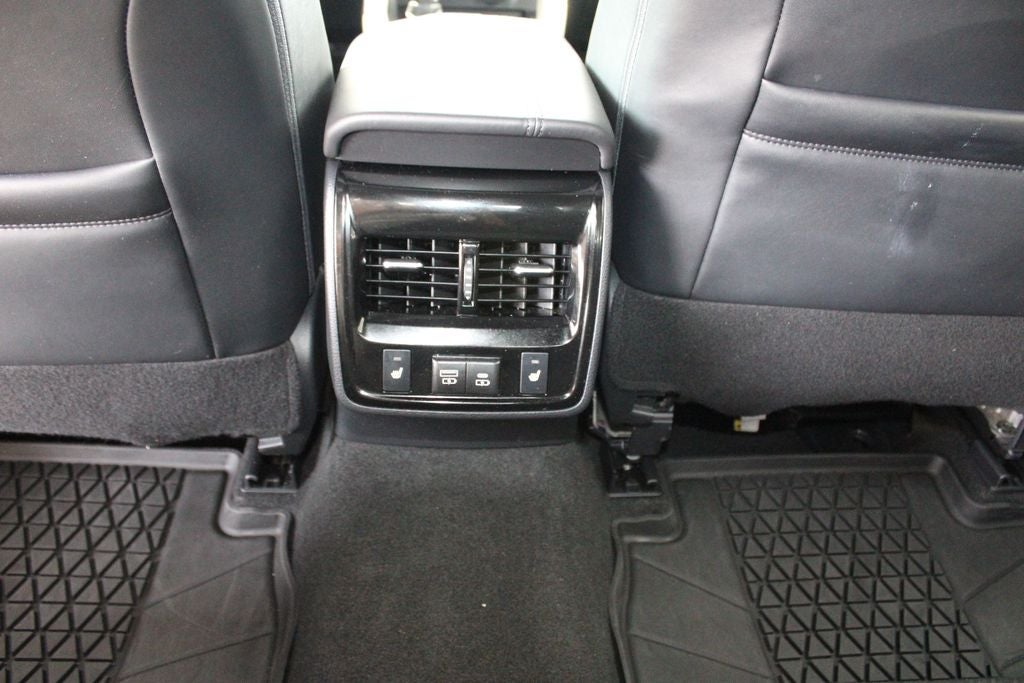 2021 Toyota Avalon Hybrid Limited