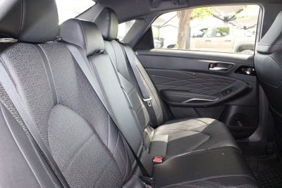 2021 Toyota Avalon Hybrid Limited