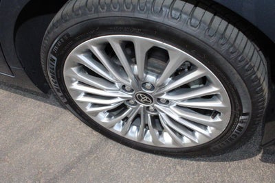 2021 Toyota Avalon Hybrid Limited