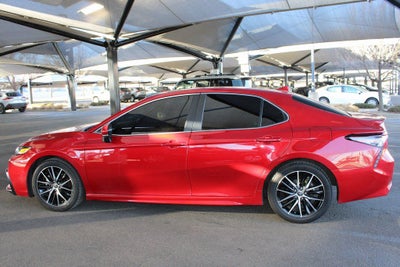 2023 Toyota CAMRY SE