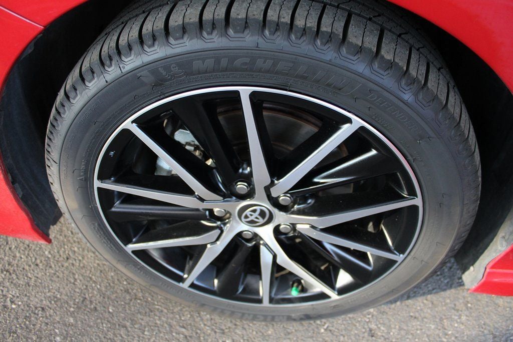 2023 Toyota CAMRY SE