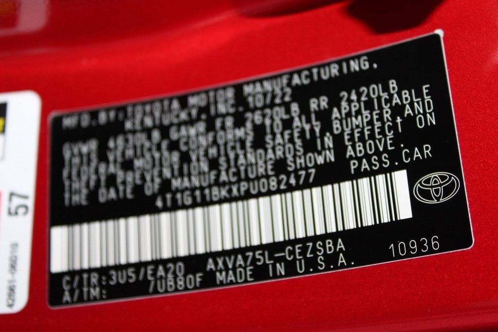 2023 Toyota CAMRY SE