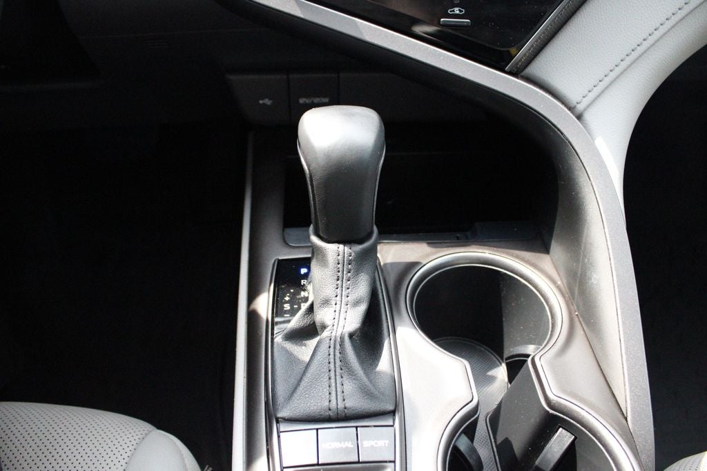 2022 Toyota Camry XSE V6