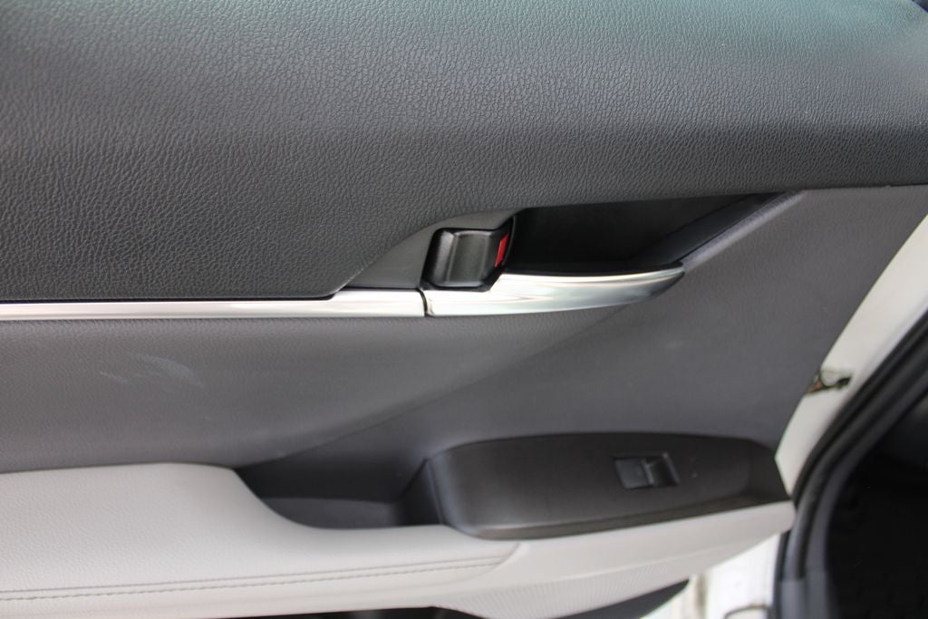 2022 Toyota Camry XSE V6