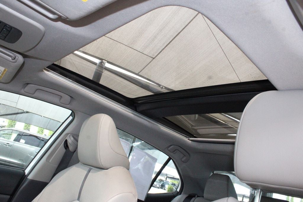 2022 Toyota Camry XSE V6