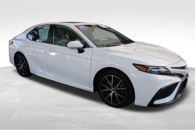 2023 Toyota CAMRY SE