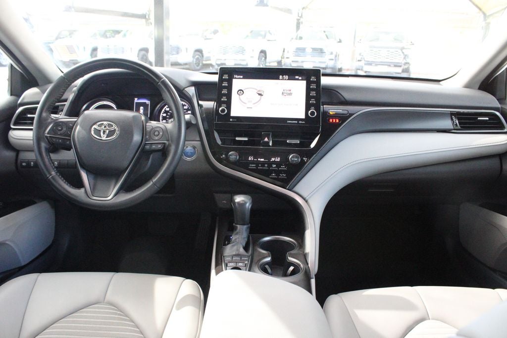 2023 Toyota CAMRY SE