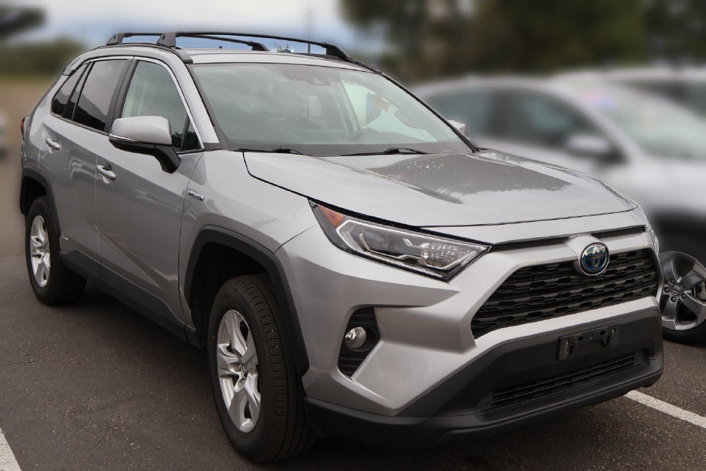 2020 Toyota RAV4 Hybrid XLE