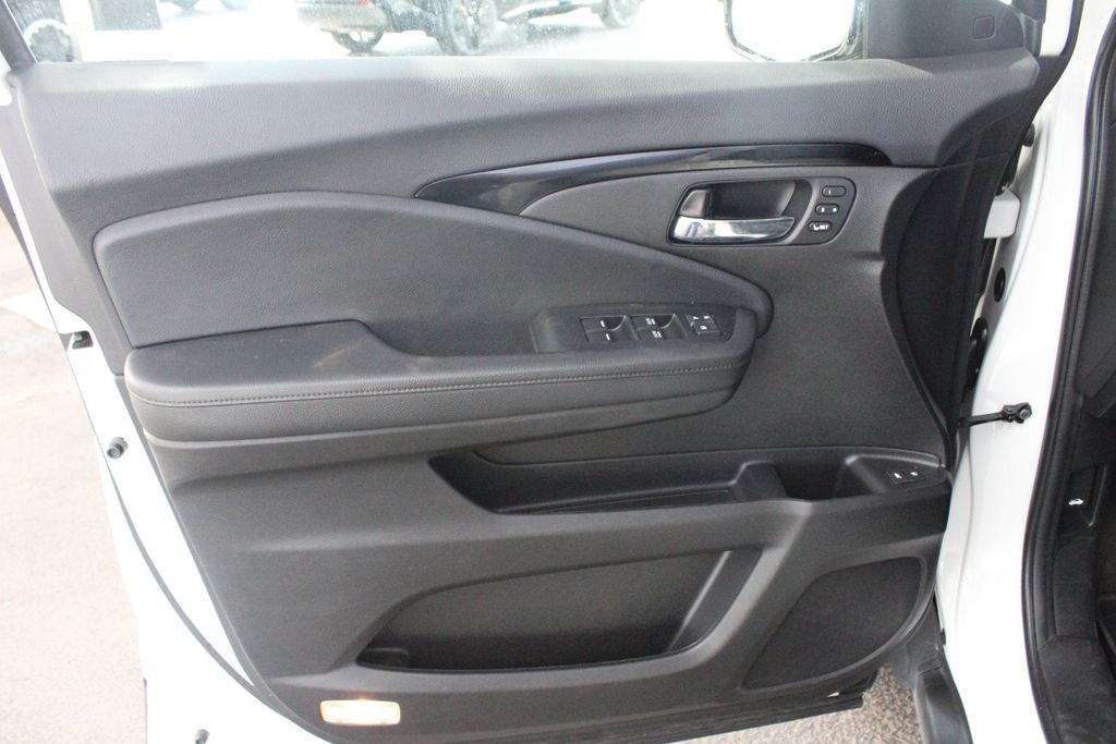 2022 Honda Pilot Touring 7 Passenger