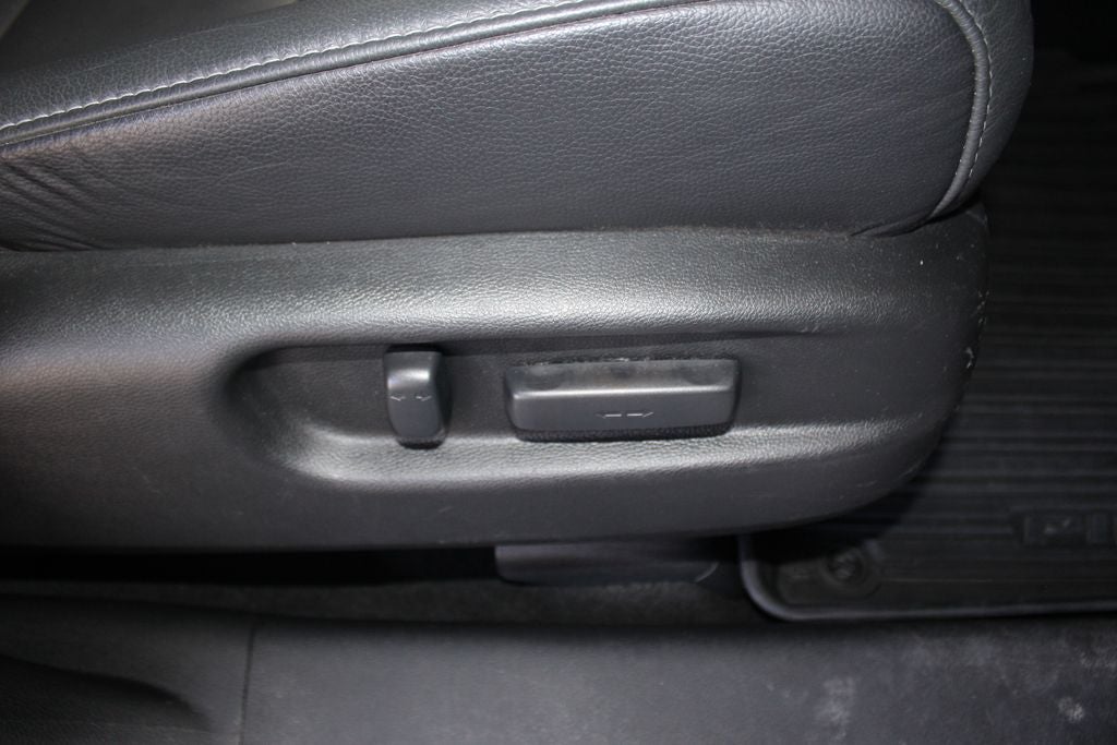 2022 Honda Pilot Touring 7 Passenger