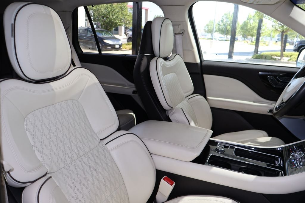 2020 Lincoln Aviator Black Label Premium