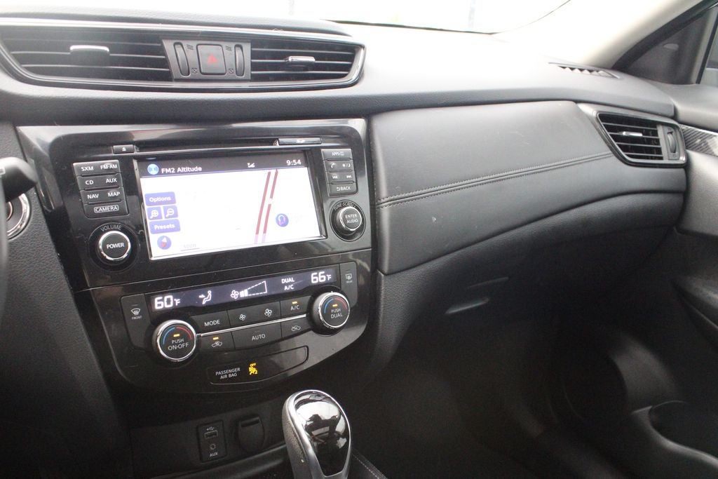 2017 Nissan Rogue SL