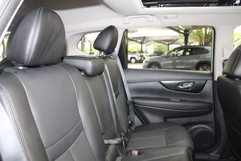 2017 Nissan Rogue SL
