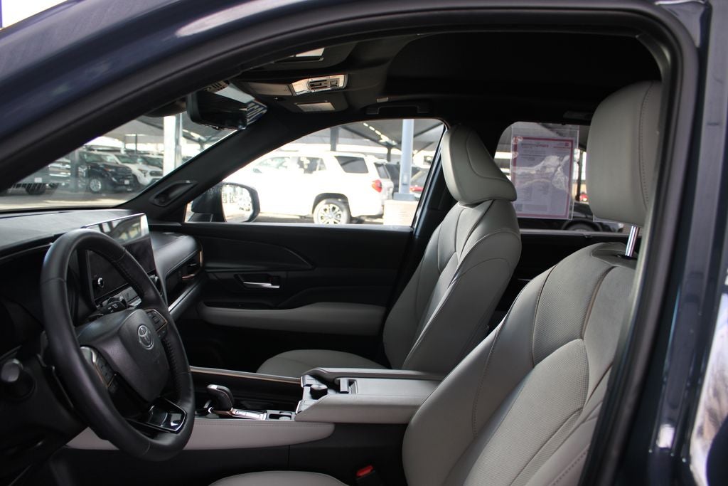 2025 Toyota Grand Highlander Hybrid MAX Platinum