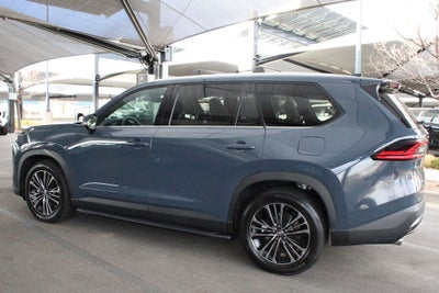 2025 Toyota Grand Highlander Hybrid MAX Platinum
