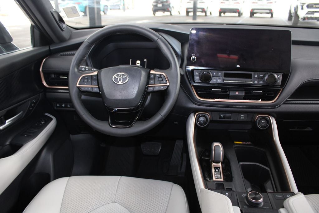 2025 Toyota Grand Highlander Hybrid MAX Platinum